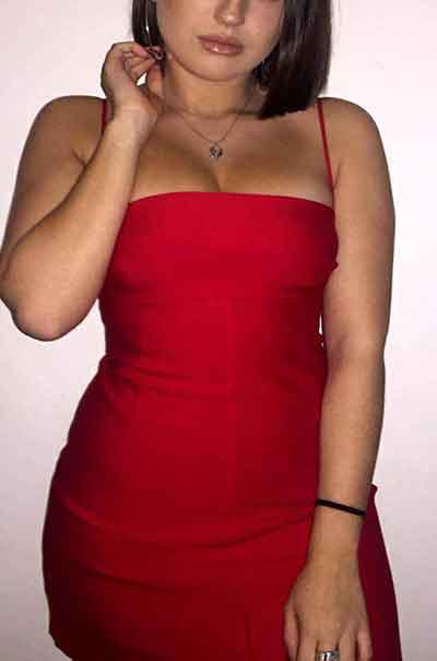 Julie, 21 år